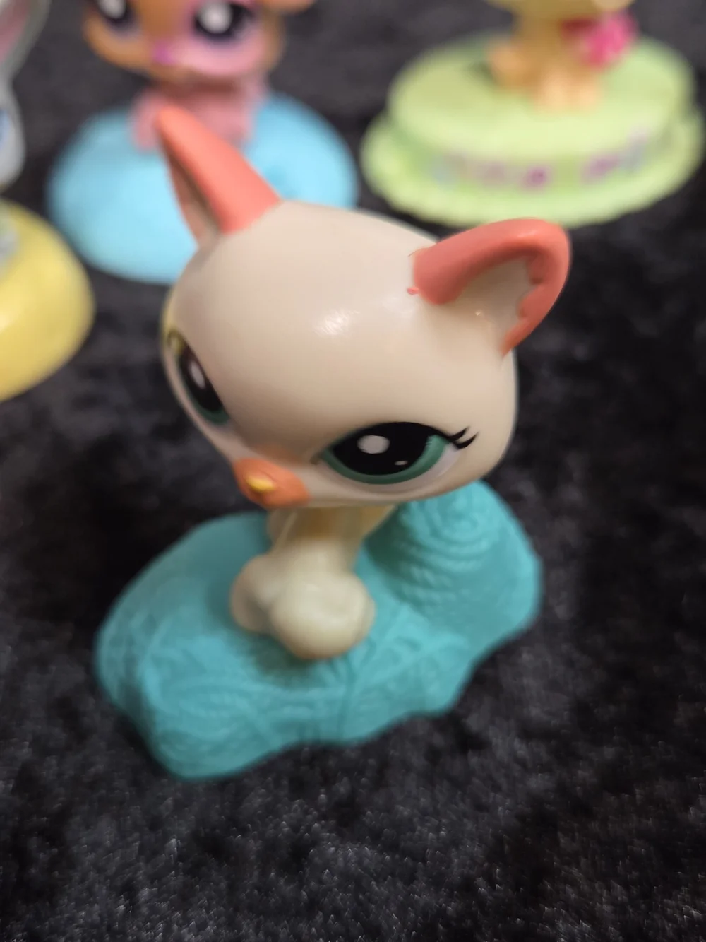 McDonalds Happy Meal Toys Hasbro Littlest Pet Shop Bobbleheads 2010 Lot of 10